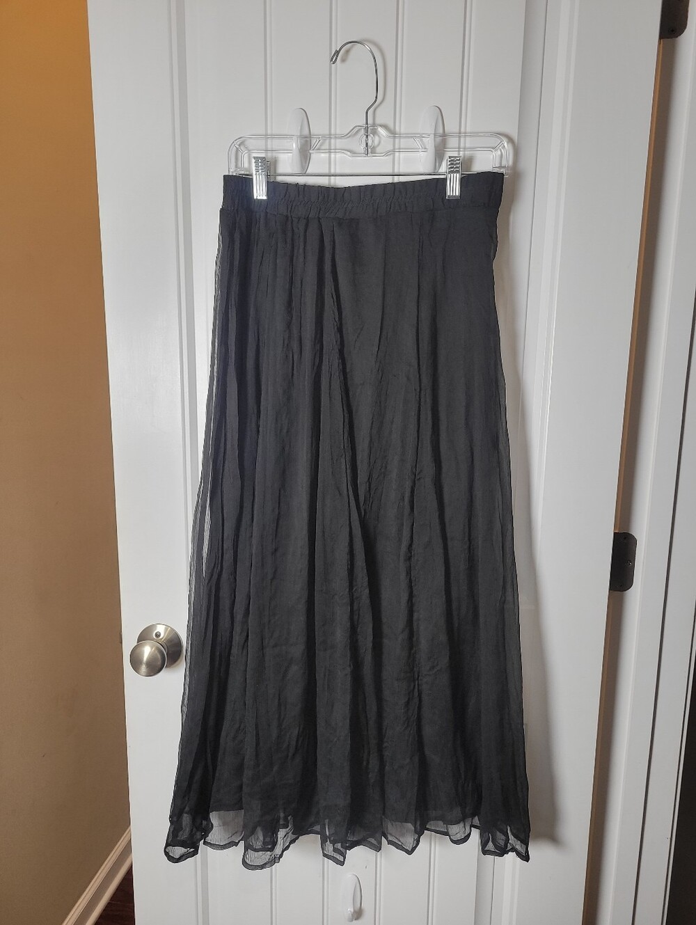 Passports Black Chiffon Long Flowing Women's Skirt.  Size L
